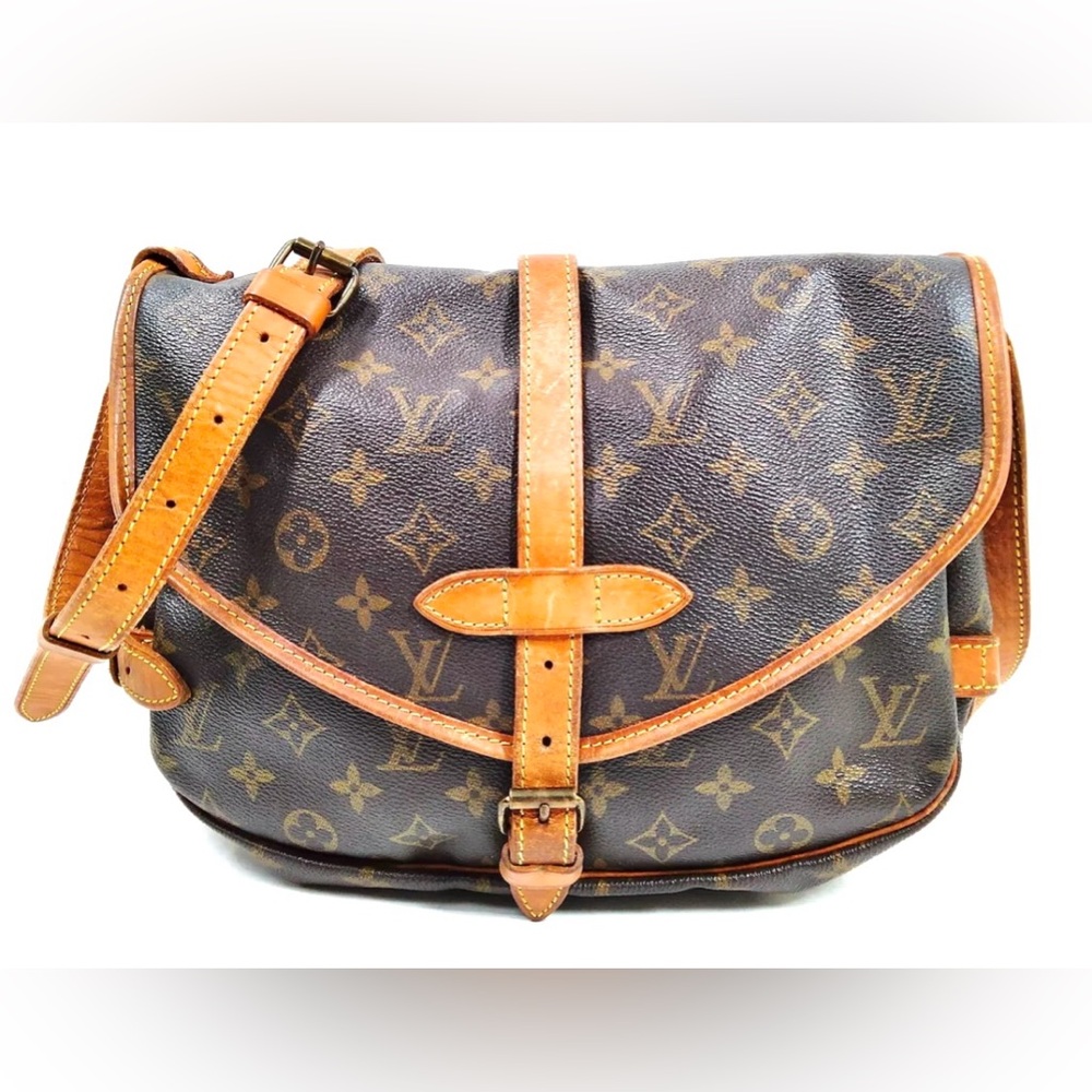 ๐๐๐ฏ Louis Vuitton Crossbody Saumur 30 Brown Monogram AR8907 - Picture 1 of 8